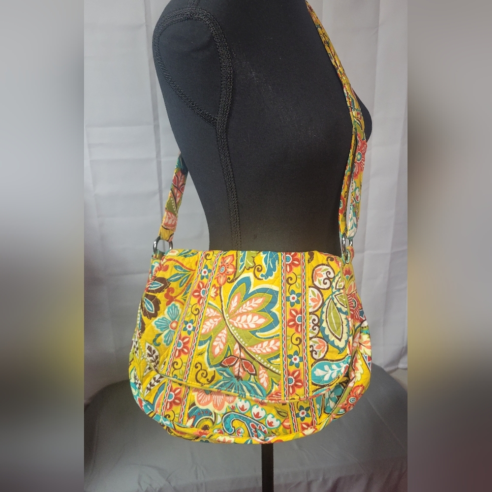 Vera Bradley quilted bag